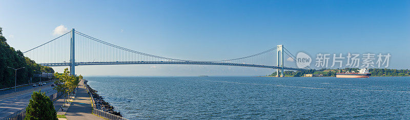 verrazano - narrow Bridge, Promenade, Belt Parkway和纽约港，纽约市，美国。